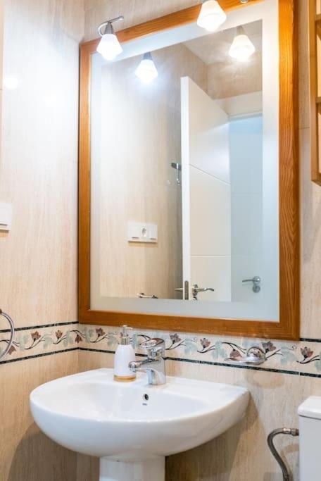Apartamento Pedro Antonio Parking Gratis غرناطة المظهر الخارجي الصورة