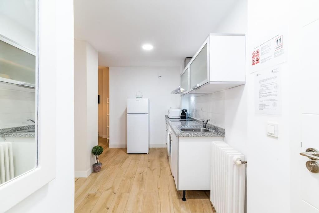 Apartamento Pedro Antonio Parking Gratis غرناطة المظهر الخارجي الصورة
